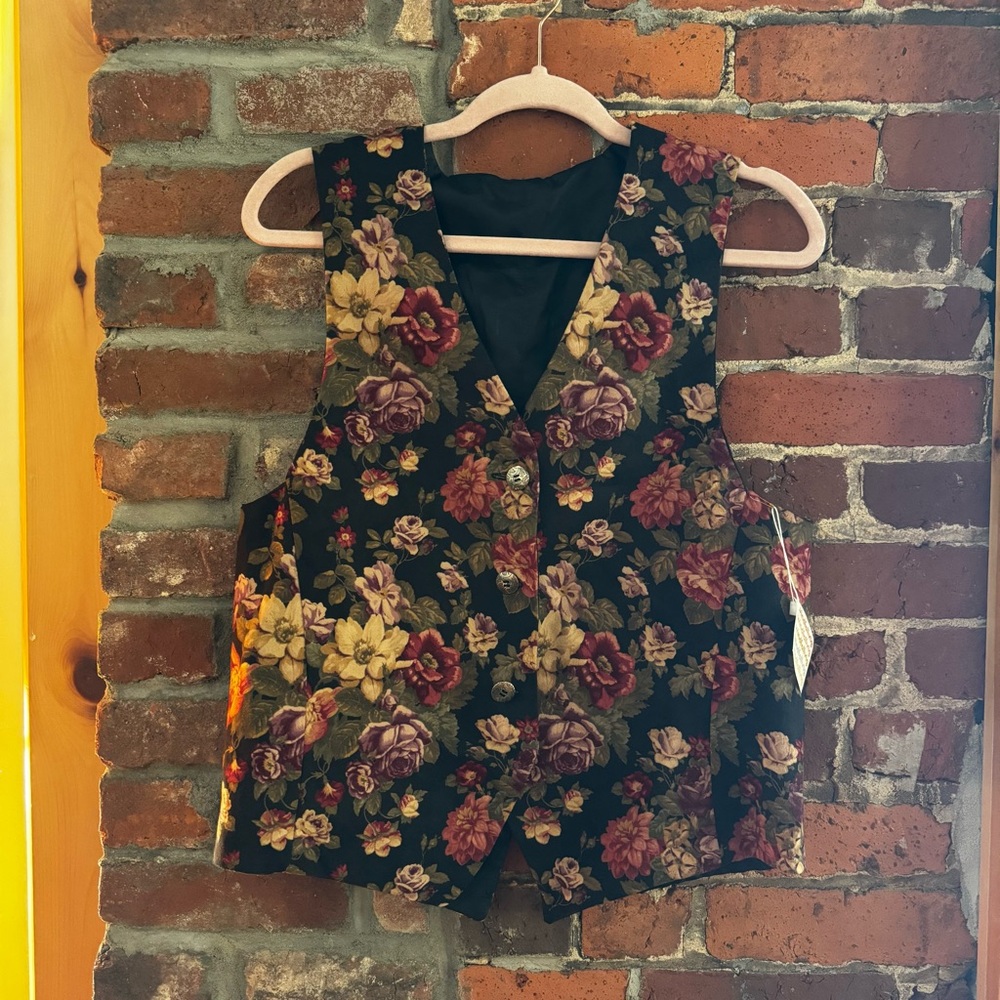 Vintage Whimsigoth Vest, Floral, Layering, Dark Colors, 90s